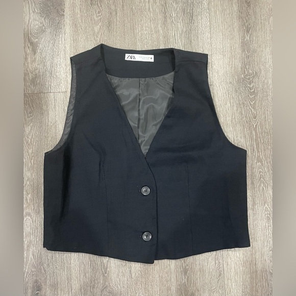 Zara Tops - Zara Midnight Black Sleeveless Vest